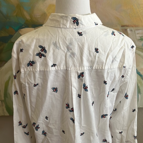 Equipment Femme Bee Print Button Down Shirt White Blue Cotton size small - Picture 8 of 16